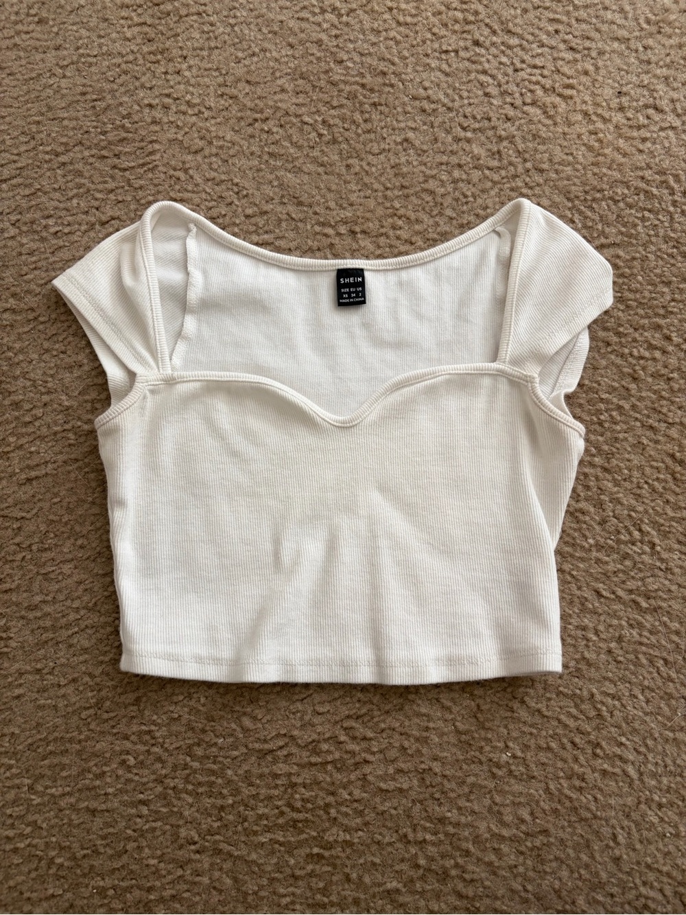 SHEIN White Ribbed Crop Top